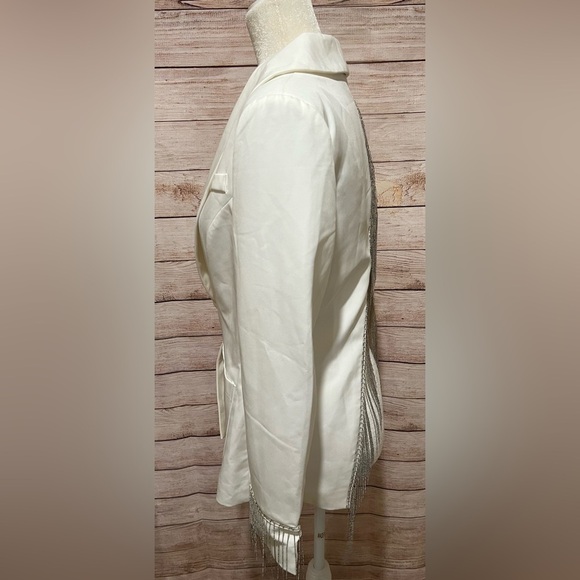 Athena Women’s open back silver chain white blazer jacket size small. - Picture 6 of 15